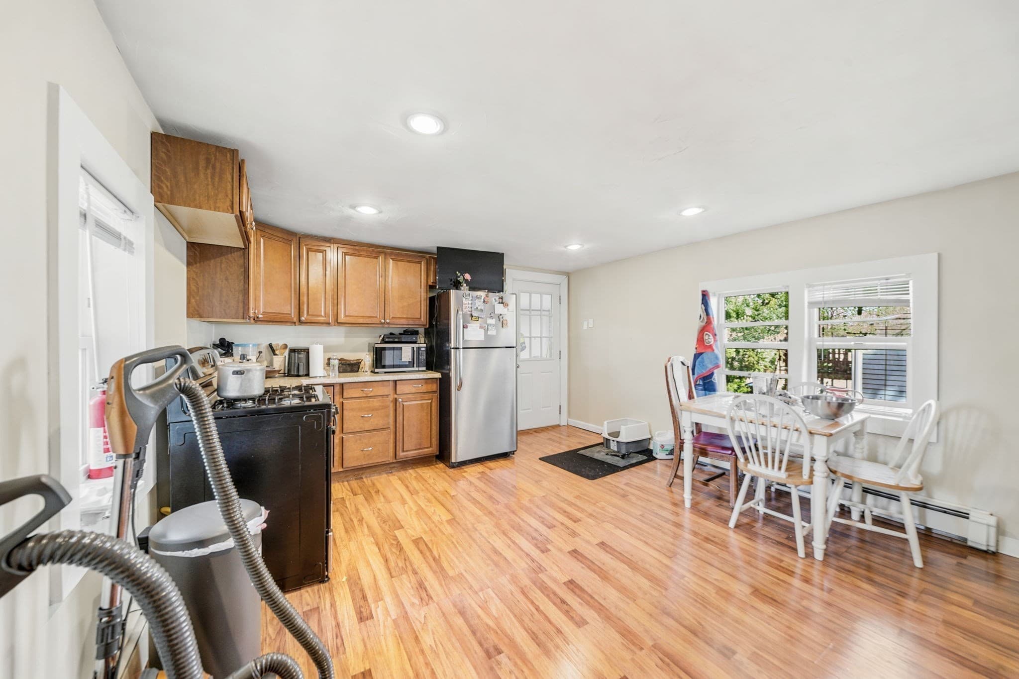 Multi Family at 14-16 Moore St, Quincy MA 02169, Quincy, photo 20 of 42