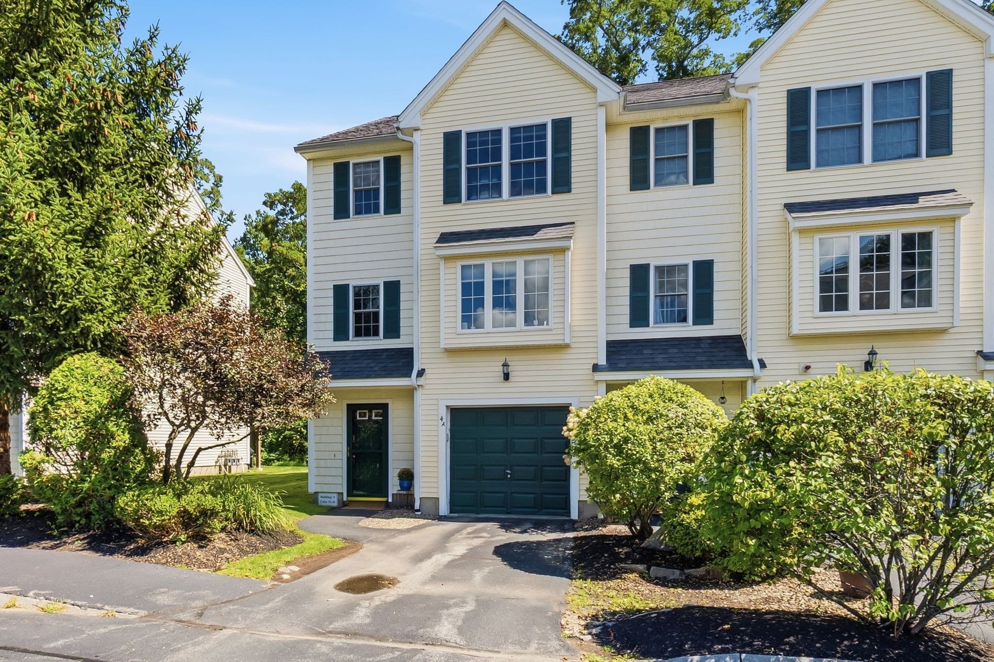 4 Sandpiper Way # A, Salisbury MA 01952