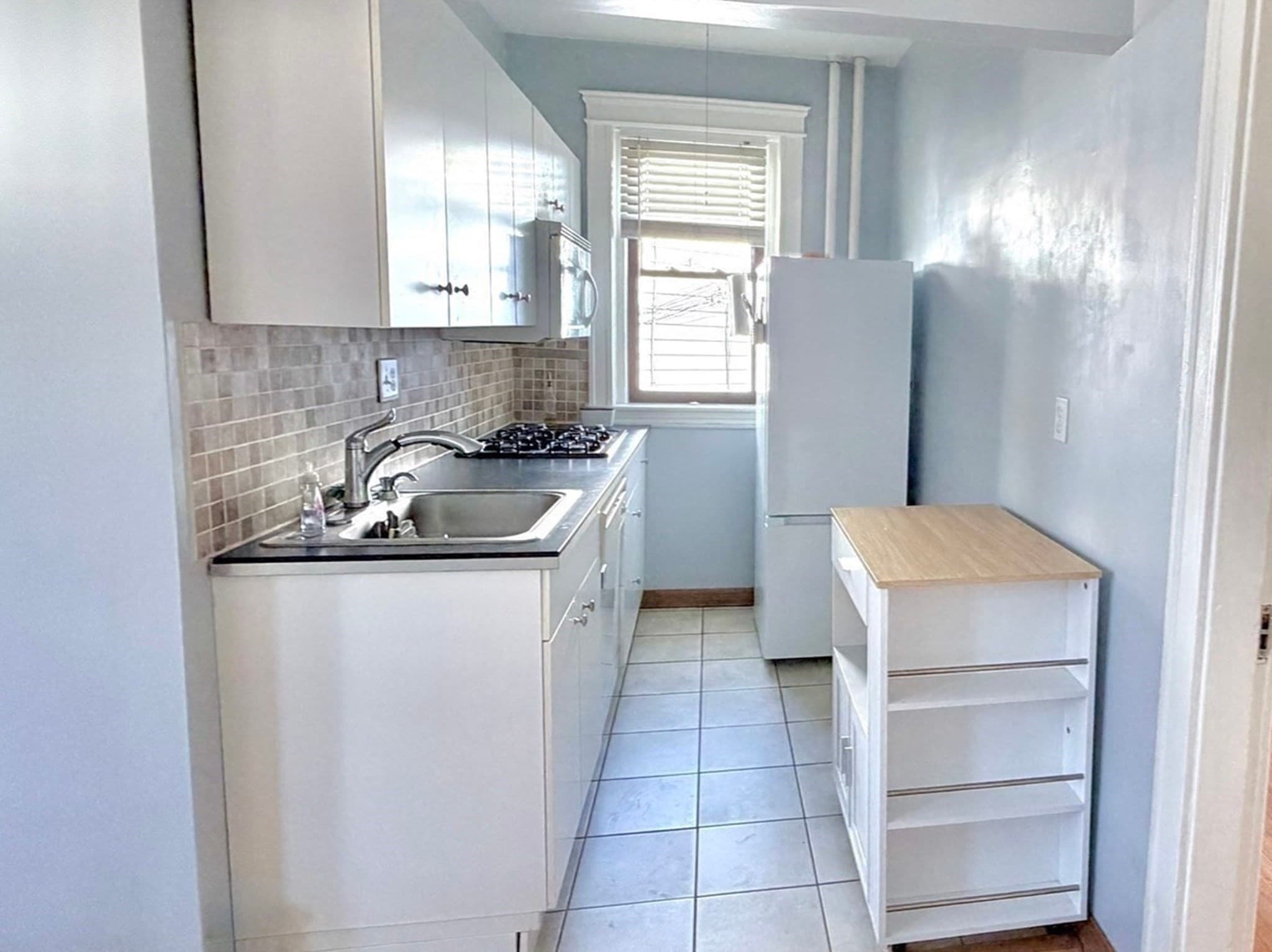 Condominium at 43 Glenville Ave # 8, Boston MA 02134, photo 7 of 26