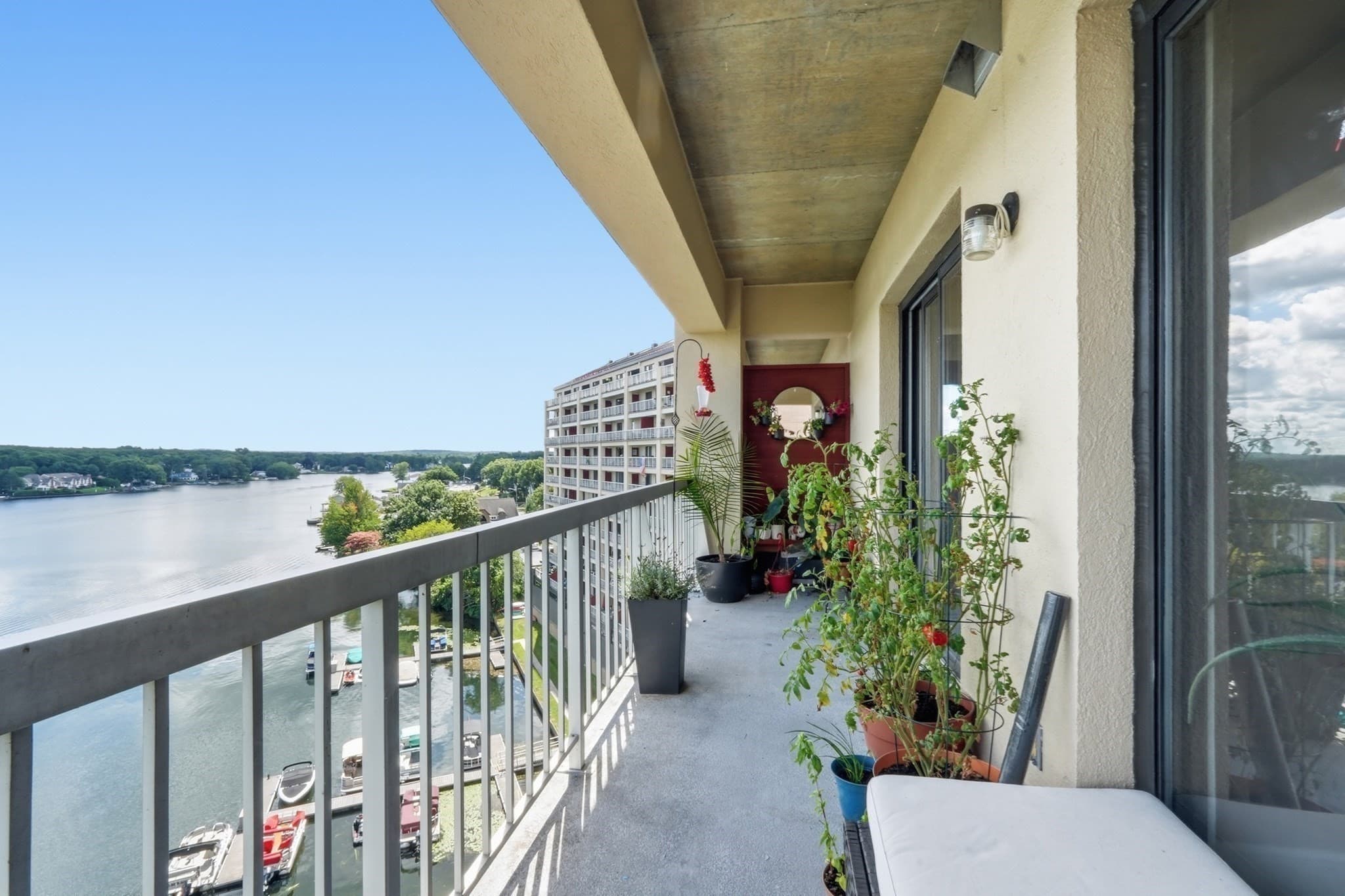 Condominium at 65 Lake Ave # 830, Worcester MA 01604, Worcester, photo 5 of 39