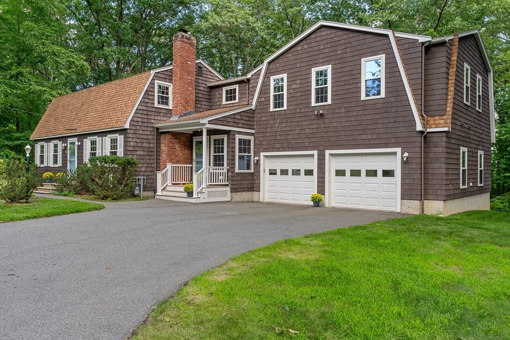45 Amble Road, Chelmsford MA 01824