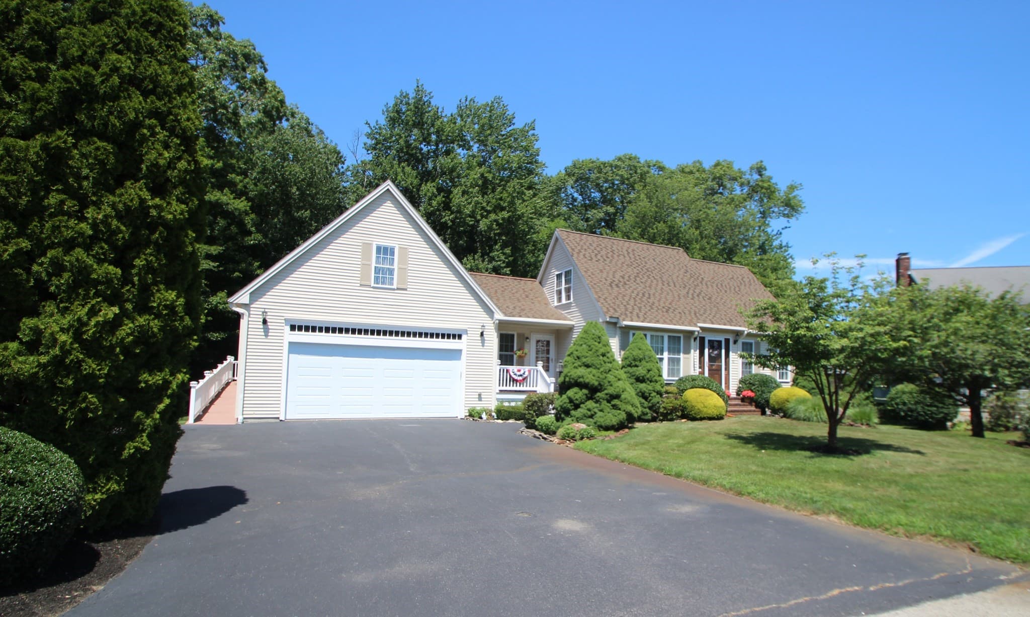 Multi Family at 10 Patriot Ln, Whitman MA 02382, photo 2 of 28