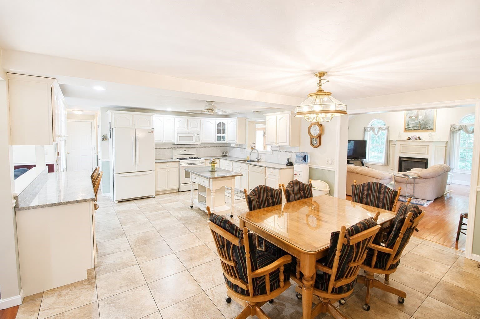 Multi Family at 10 Patriot Ln, Whitman MA 02382, photo 7 of 28