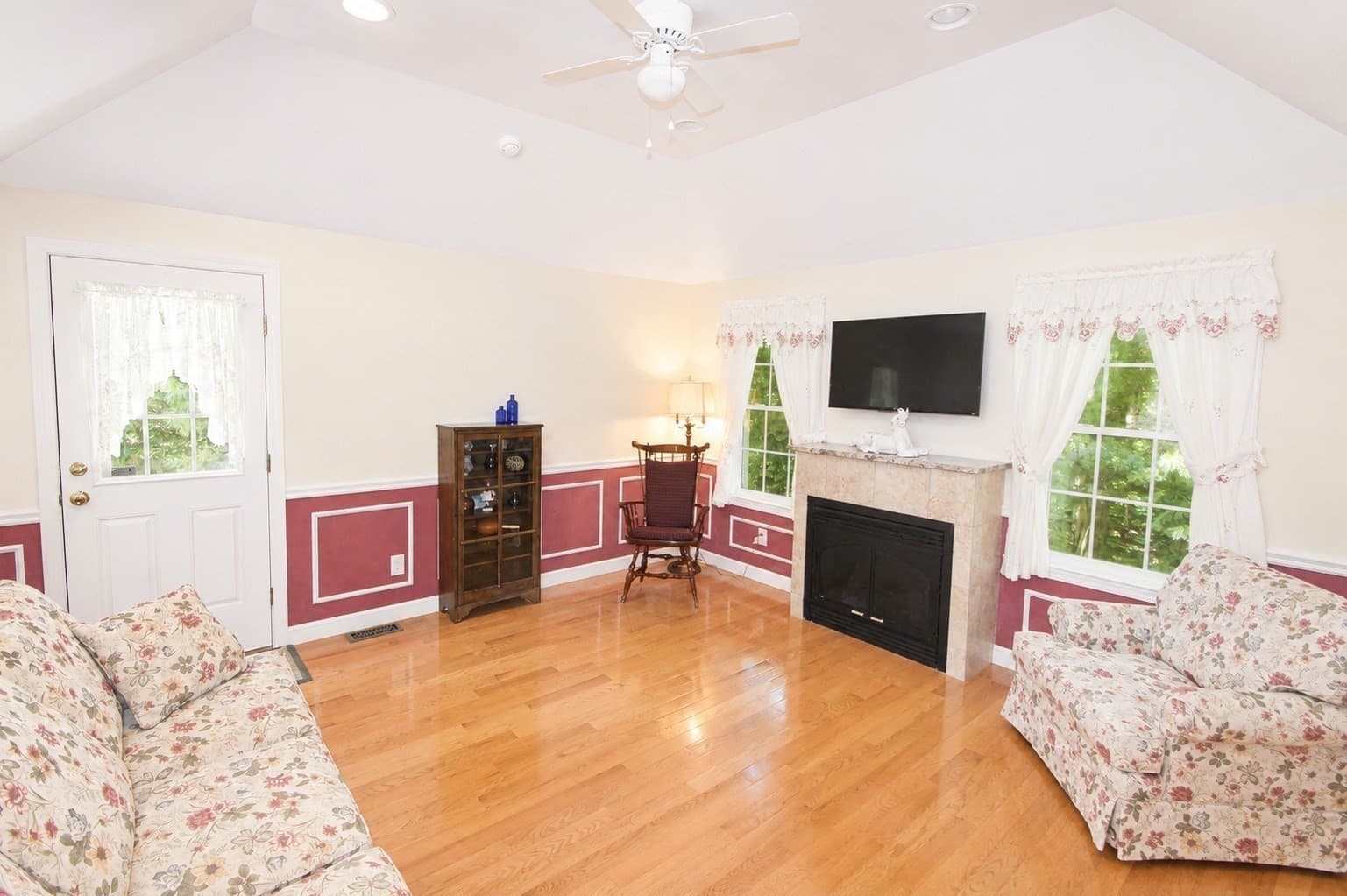 Multi Family at 10 Patriot Ln, Whitman MA 02382, photo 24 of 28