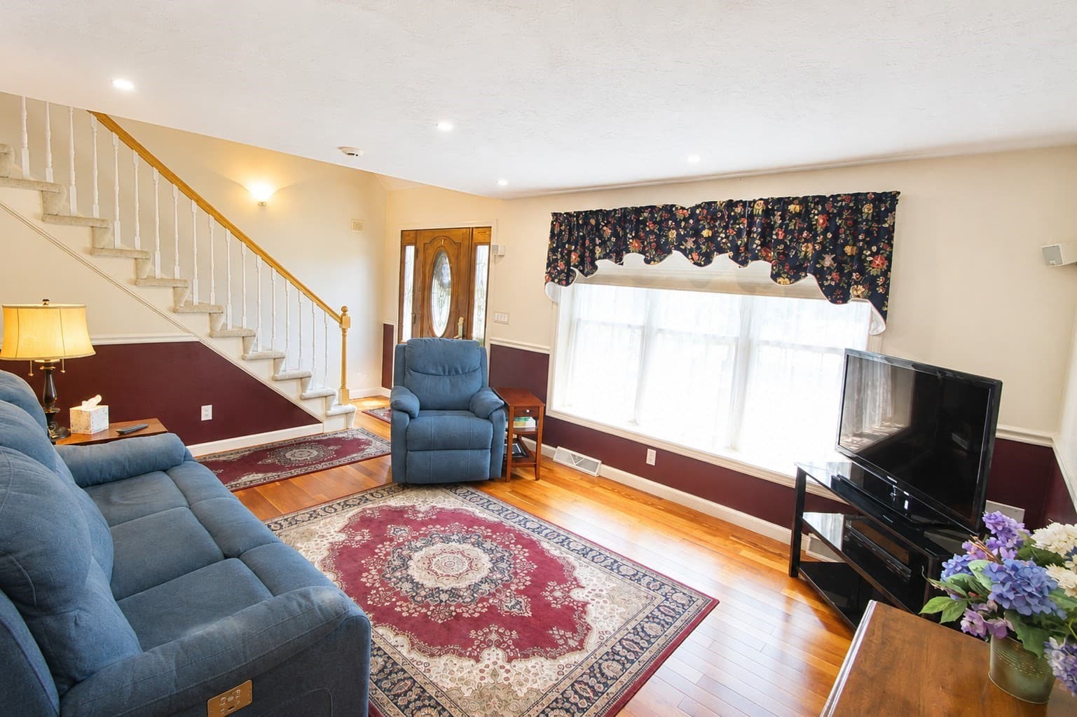 Multi Family at 10 Patriot Ln, Whitman MA 02382, photo 8 of 28