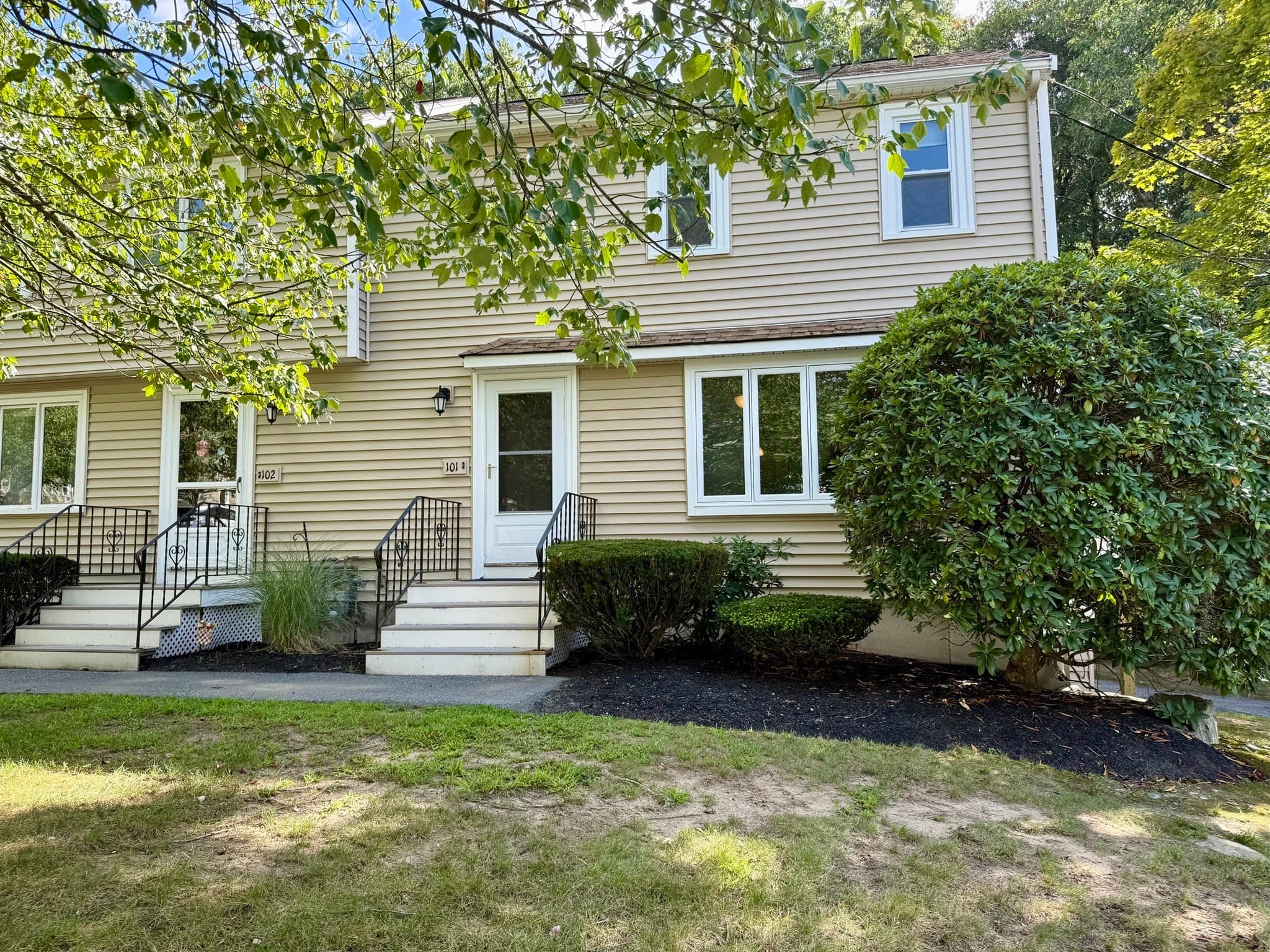 101 Cardinal Lane # 101, Tyngsborough MA 01879