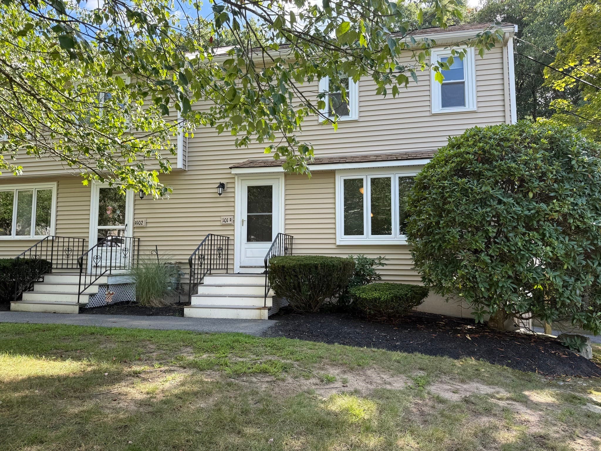 Condominium at 101 Cardinal Lane # 101, Tyngsborough MA 01879, Tyngsborough, photo 30 of 33