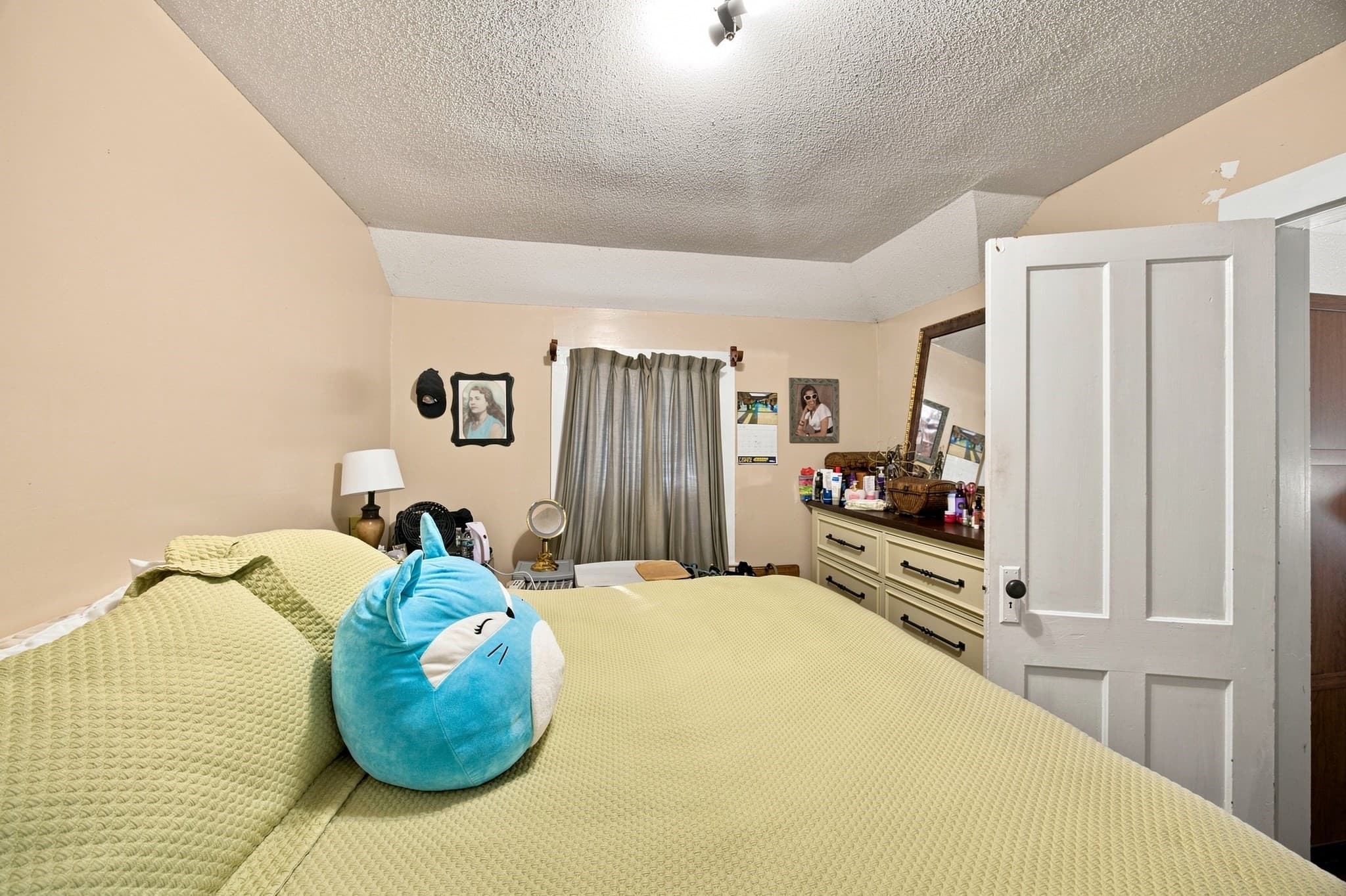 2 Family - 2 Units Side by Side at 250-252 Winsor Street, Ludlow MA 01056, photo 4 of 32