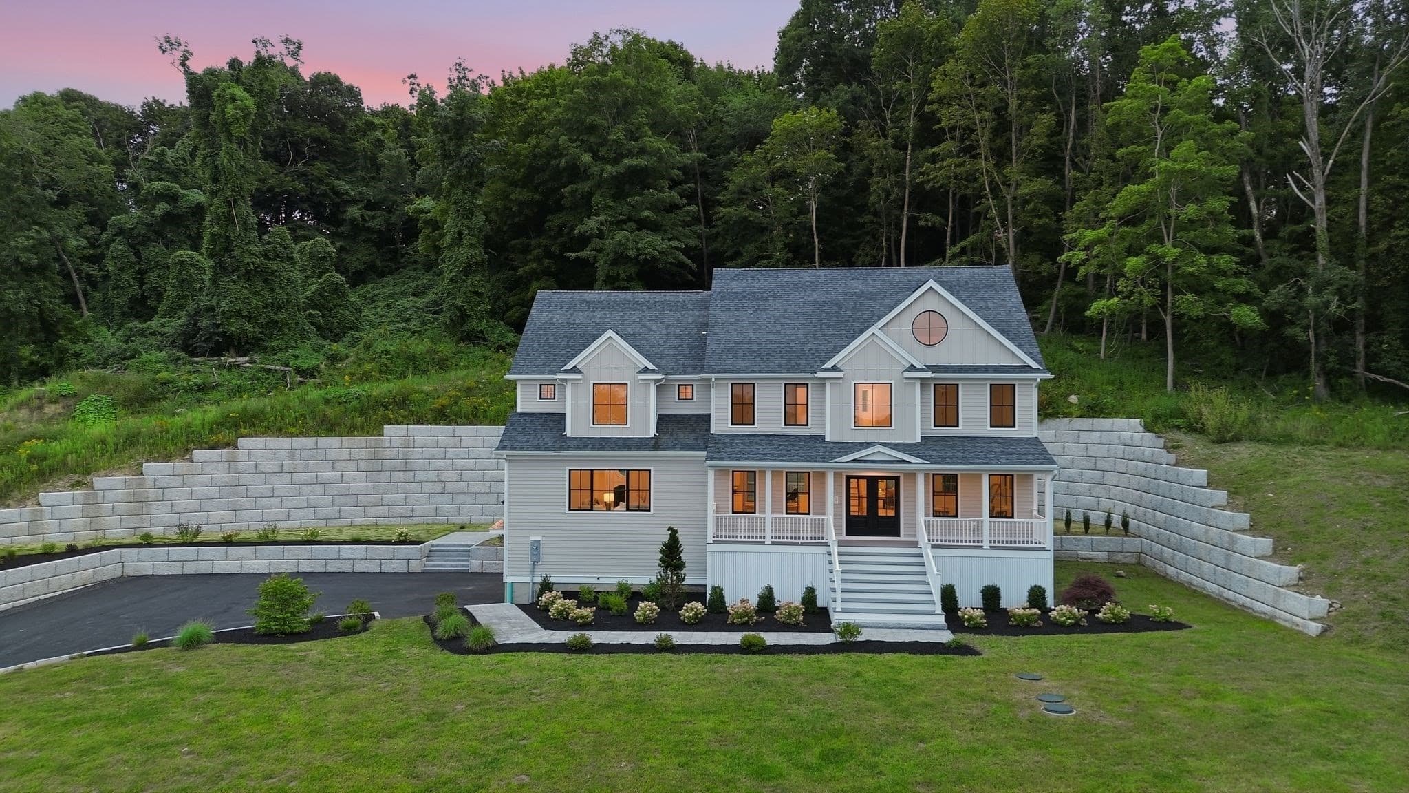 161 Bridge St, Hamilton MA 01982
