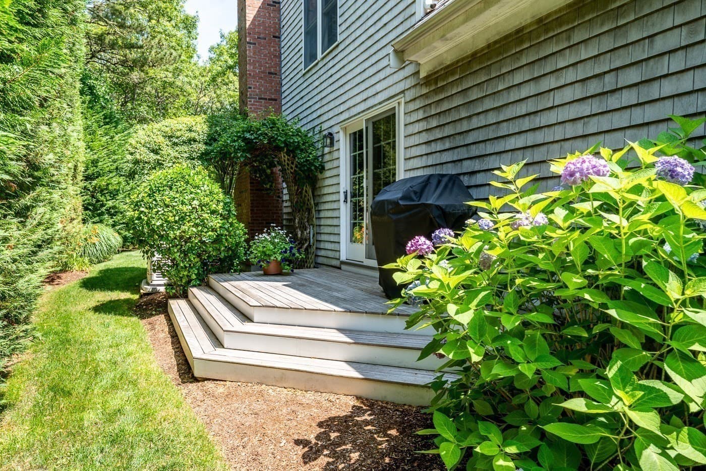 Single Family Residence at 8 Macandrew Dr, Dennis MA 02638, Dennis, photo 12 of 42