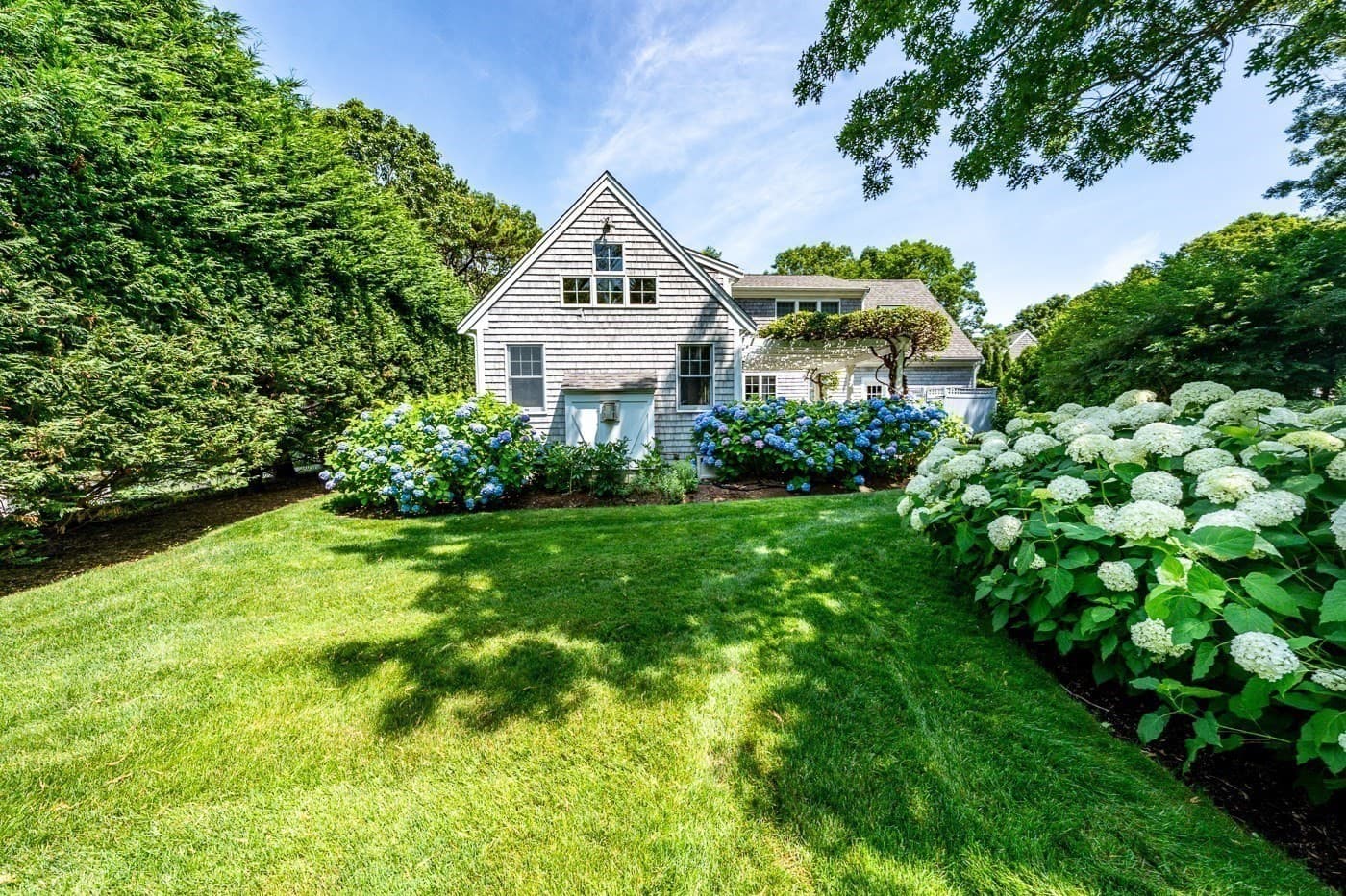 Single Family Residence at 8 Macandrew Dr, Dennis MA 02638, Dennis, photo 11 of 42