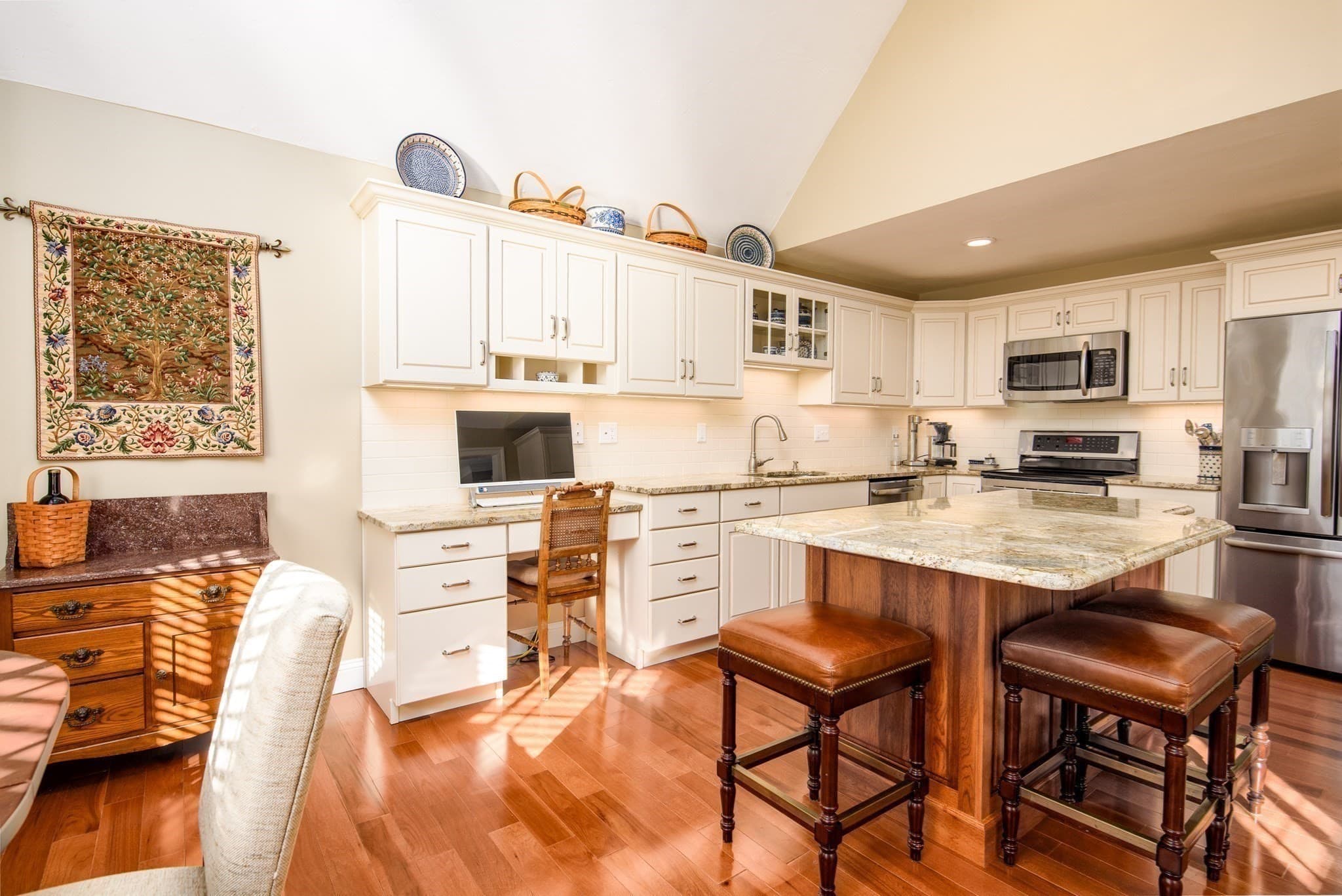 Condominium at 26 Highcroft Way # 26, Hopkinton MA 01748, Hopkinton, photo 12 of 28