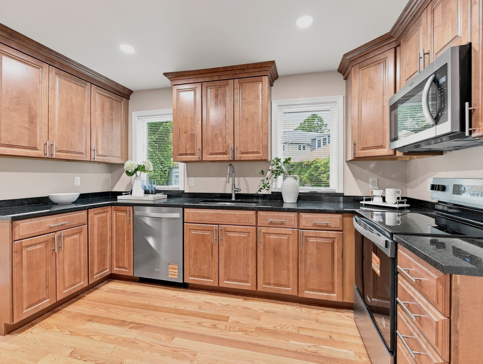 Condominium at 112 Payson # 1, Belmont MA 02478, Belmont, photo 20 of 39
