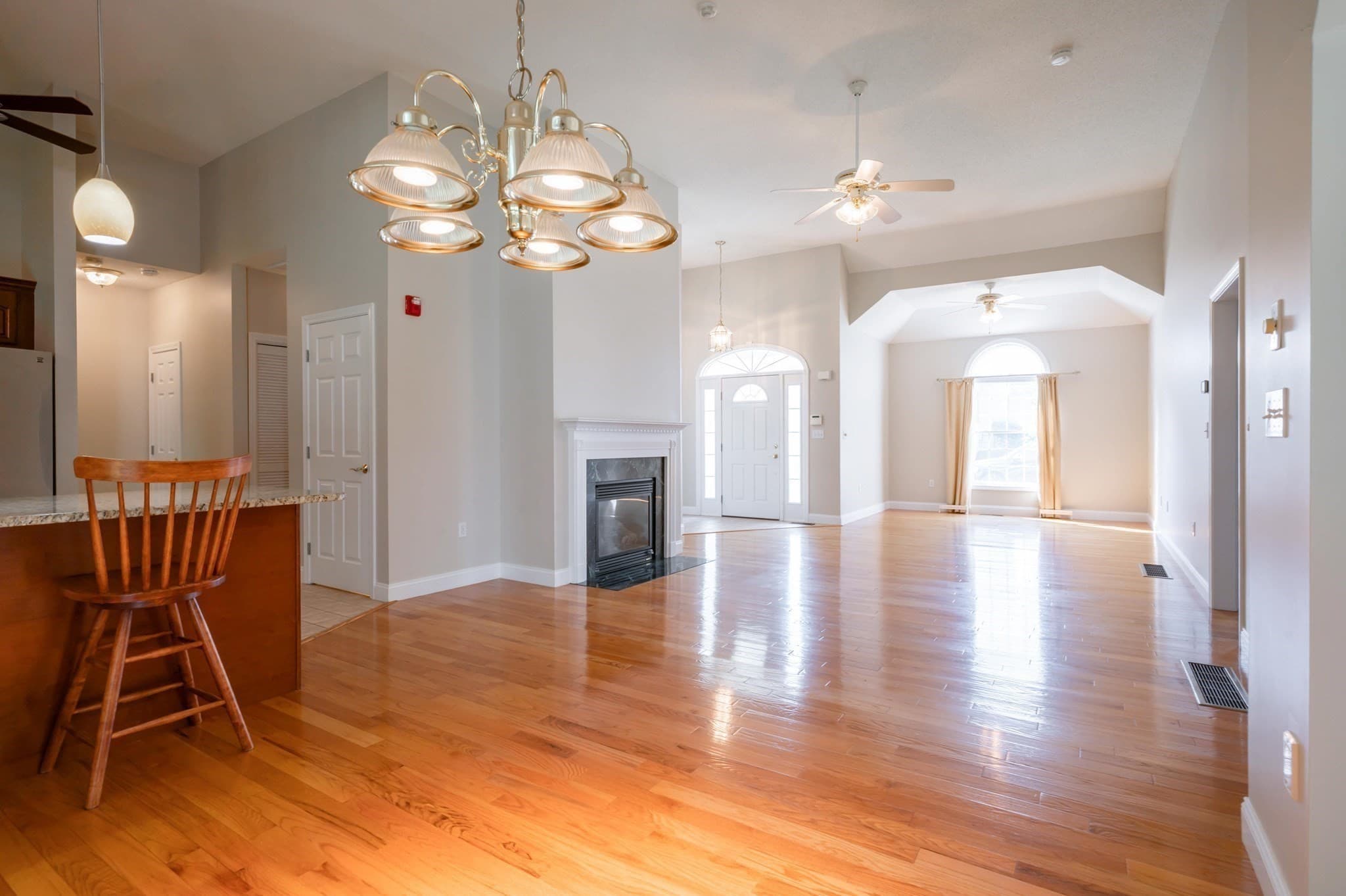Condominium at 30 Holly Lane # 30, Dracut MA 01826, photo 16 of 42