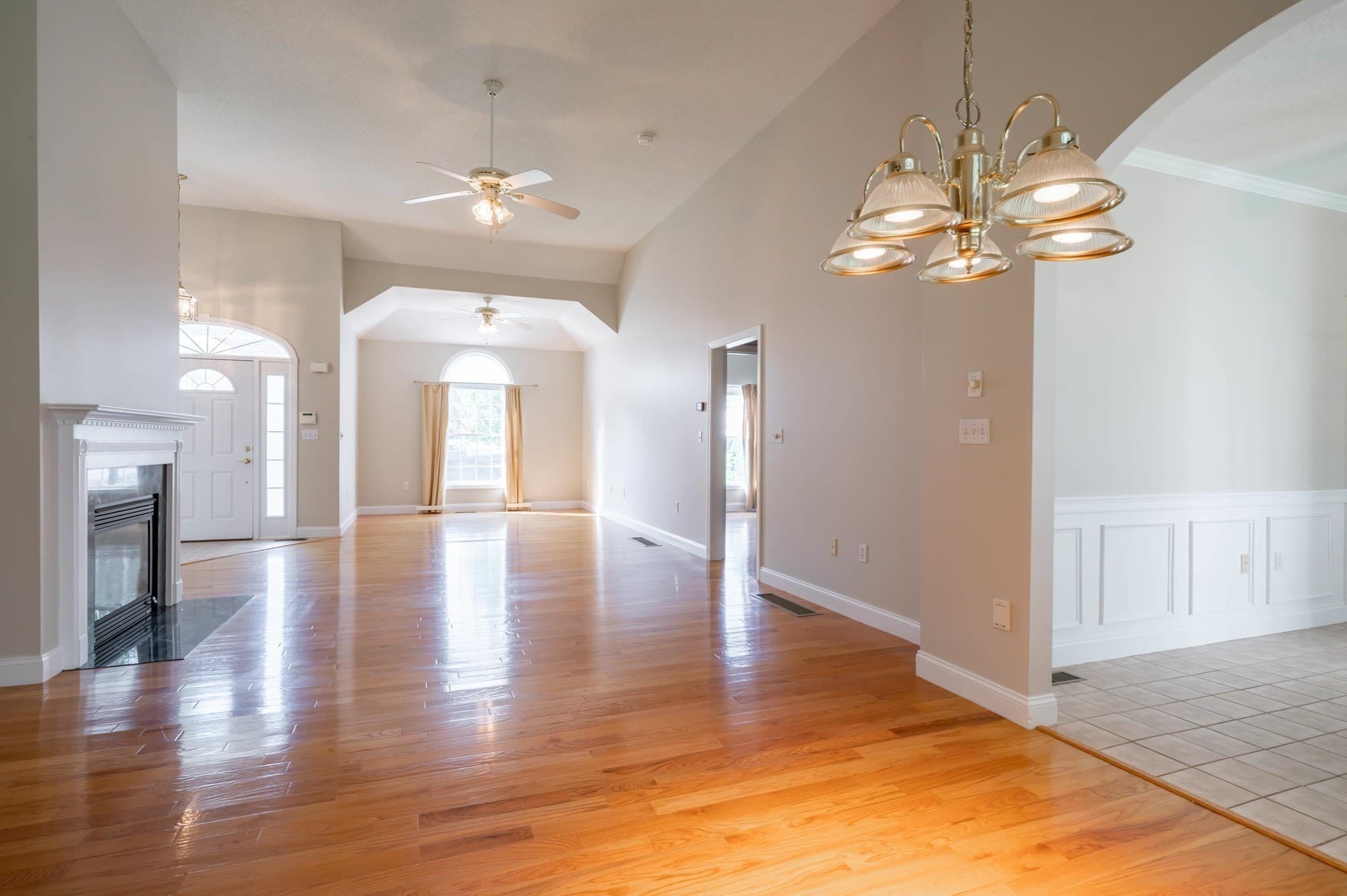 Condominium at 30 Holly Lane # 30, Dracut MA 01826, photo 19 of 42