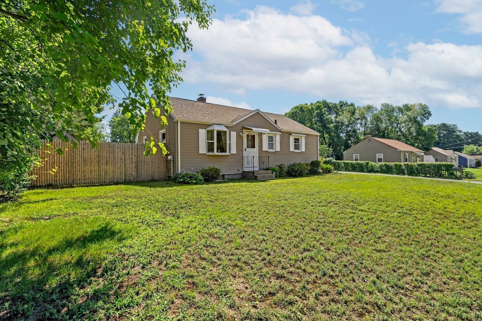 Single Family Residence at 133 Denwall Dr, Springfield MA 01119, Springfield, photo 23 of 27