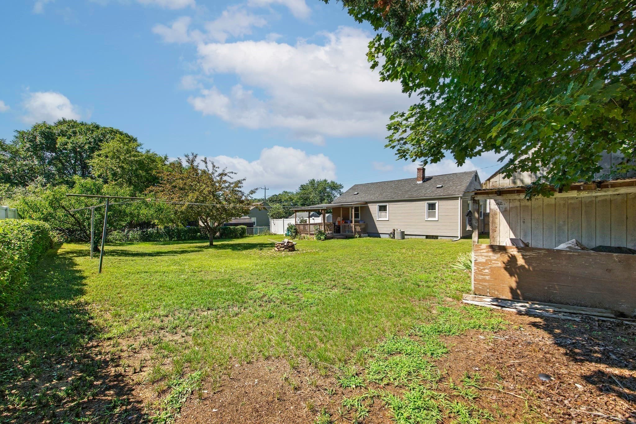 Single Family Residence at 133 Denwall Dr, Springfield MA 01119, Springfield, photo 18 of 27