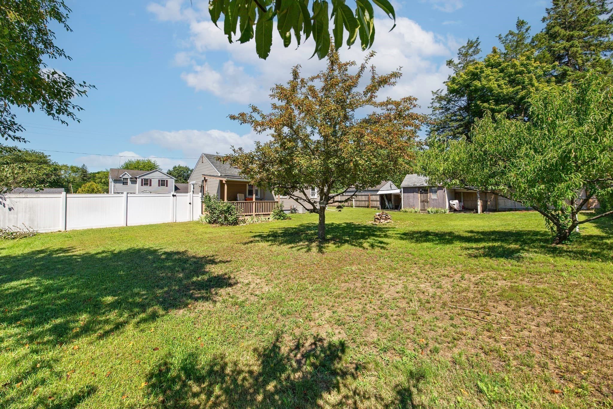Single Family Residence at 133 Denwall Dr, Springfield MA 01119, Springfield, photo 19 of 27