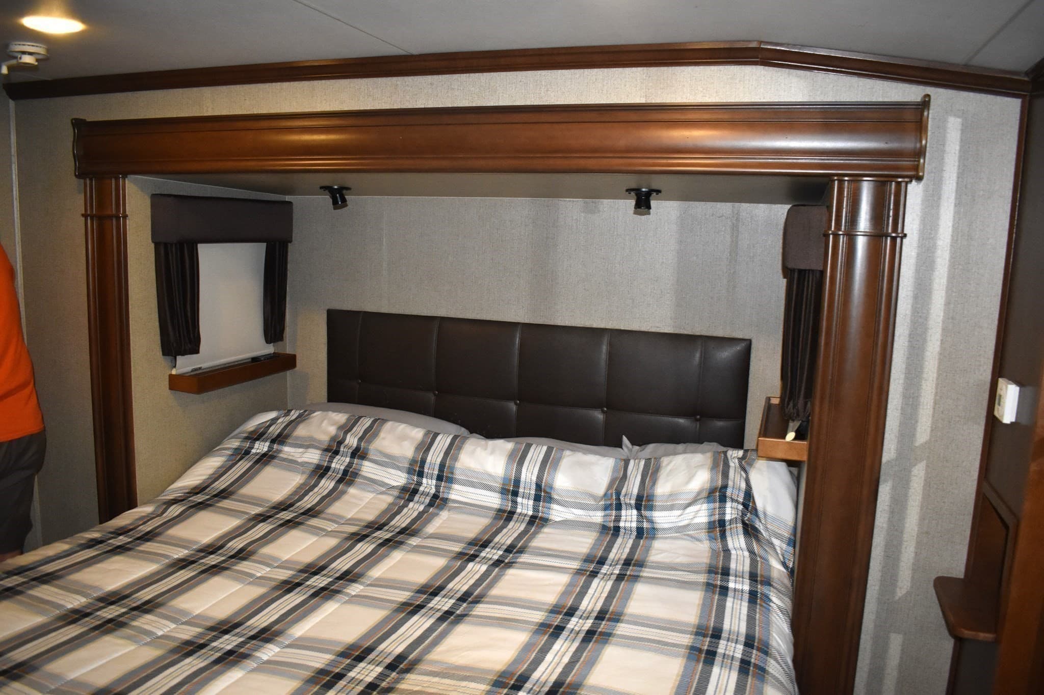 Mobile Home at 33-35 Wareham # 55, Carver MA 02330, photo 13 of 18