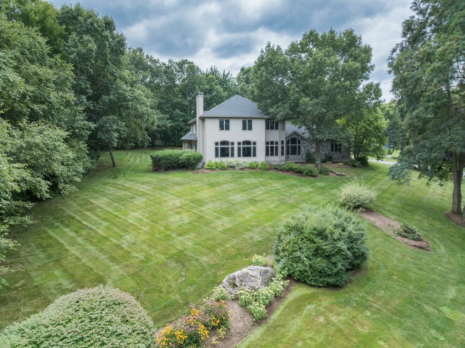 Single Family Residence at 82 Mountain View Dr., Belchertown MA 01007, photo 6 of 42