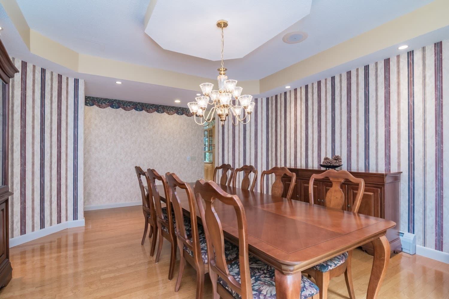 Single Family Residence at 82 Mountain View Dr., Belchertown MA 01007, photo 17 of 42