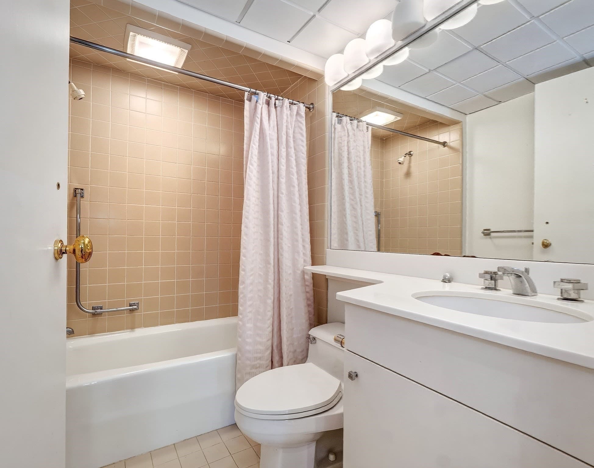 Condominium at 99-10 Florence Street # 2A, Newton MA 02467, photo 31 of 36