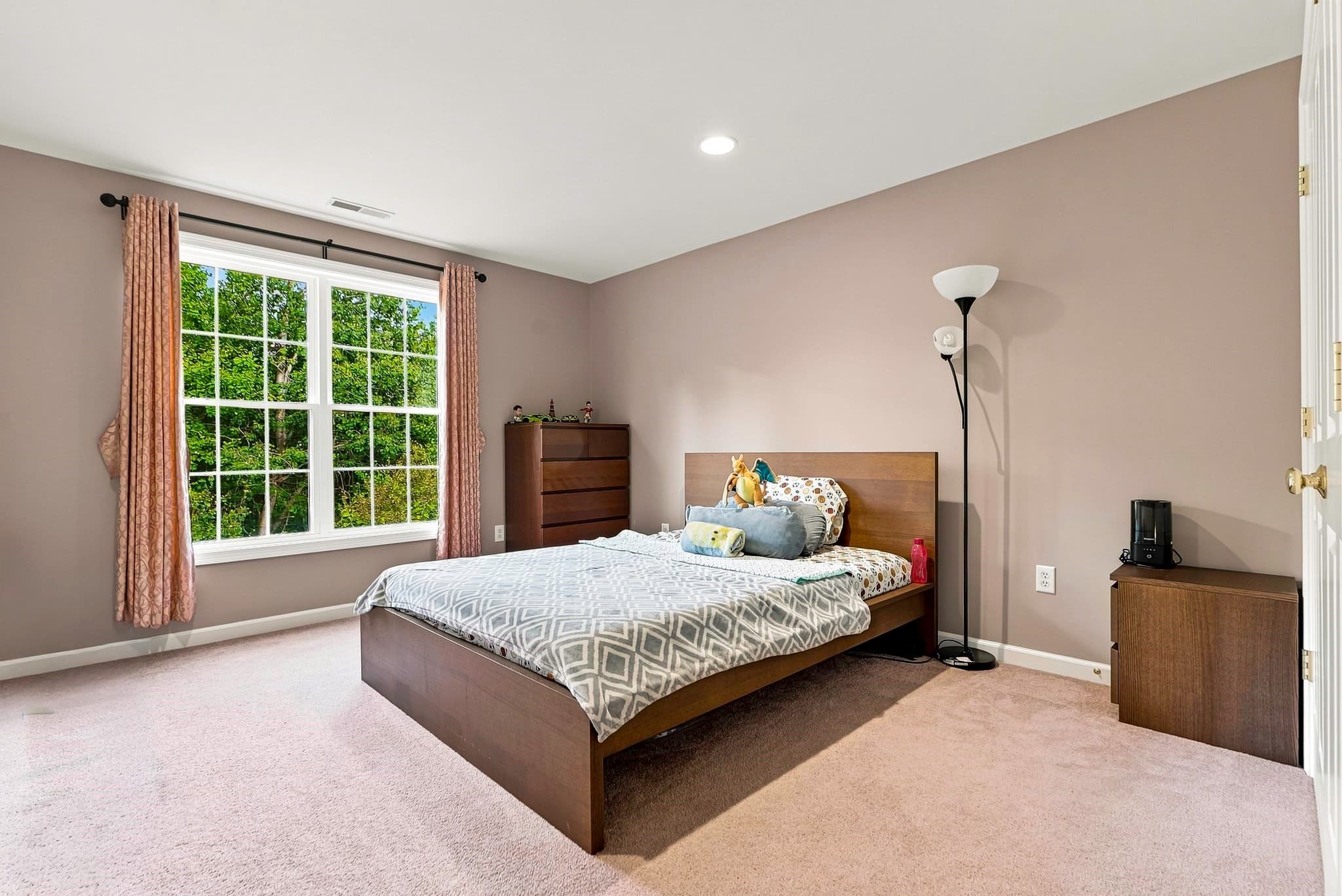 Condominium at 18 Daffodil Ct # 18, Grafton MA 01560, Grafton, photo 26 of 40