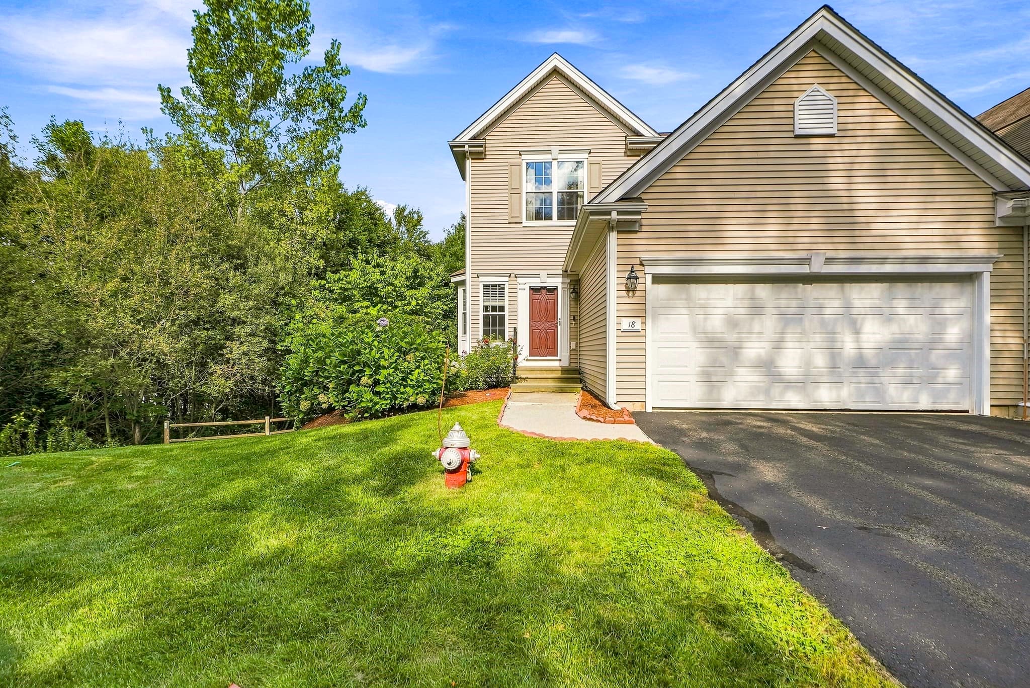 18 Daffodil Ct # 18, Grafton MA 01560