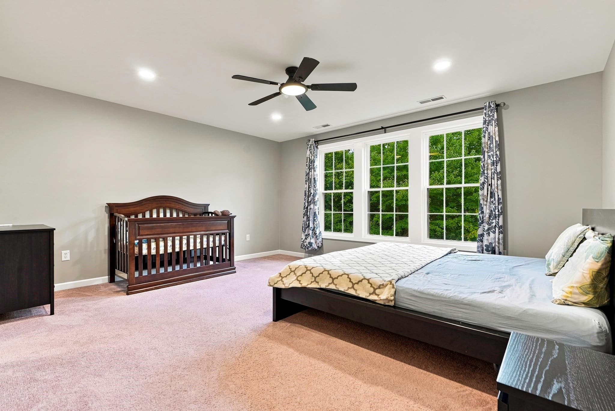 Condominium at 18 Daffodil Ct # 18, Grafton MA 01560, Grafton, photo 20 of 40