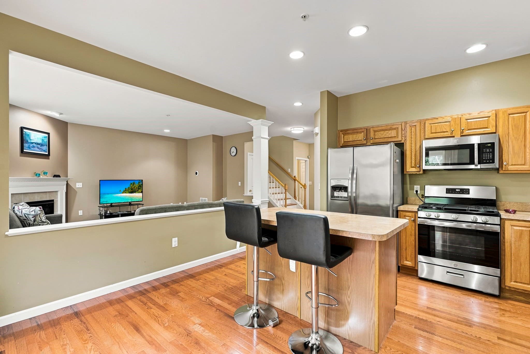 Condominium at 18 Daffodil Ct # 18, Grafton MA 01560, Grafton, photo 10 of 40