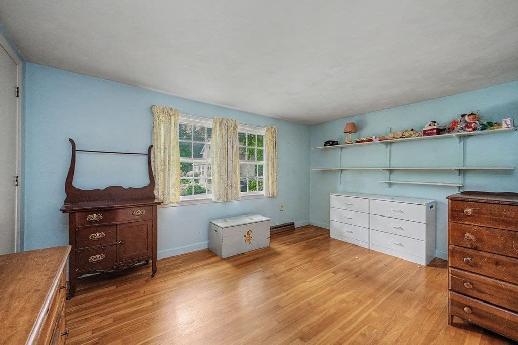 Single Family Residence at 8 Sullivan Avenue, Salem NH 03079, Salem, photo 26 of 41