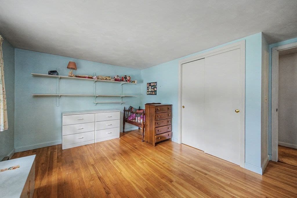 Single Family Residence at 8 Sullivan Avenue, Salem NH 03079, Salem, photo 20 of 41