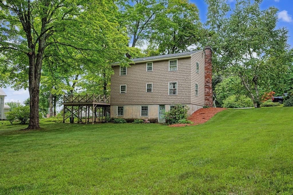 Single Family Residence at 8 Sullivan Avenue, Salem NH 03079, Salem, photo 38 of 41