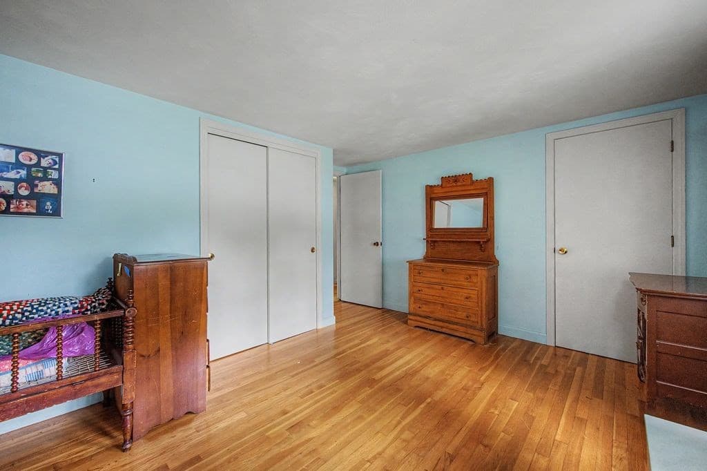 Single Family Residence at 8 Sullivan Avenue, Salem NH 03079, Salem, photo 18 of 41