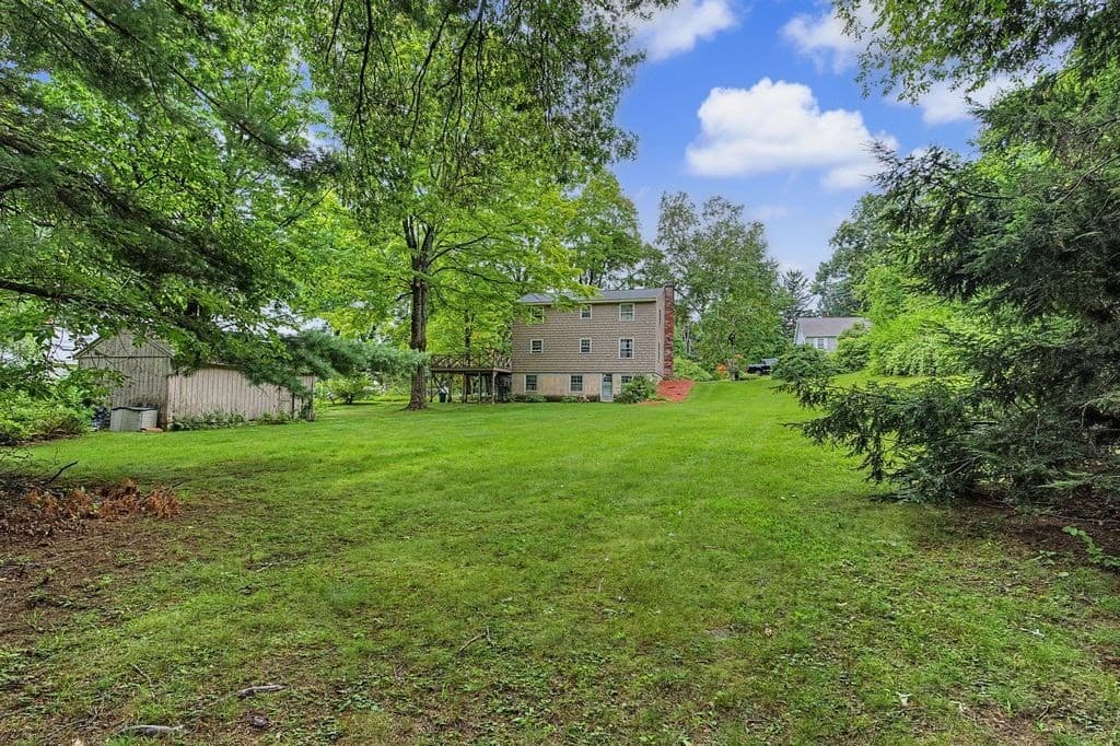 Single Family Residence at 8 Sullivan Avenue, Salem NH 03079, Salem, photo 37 of 41
