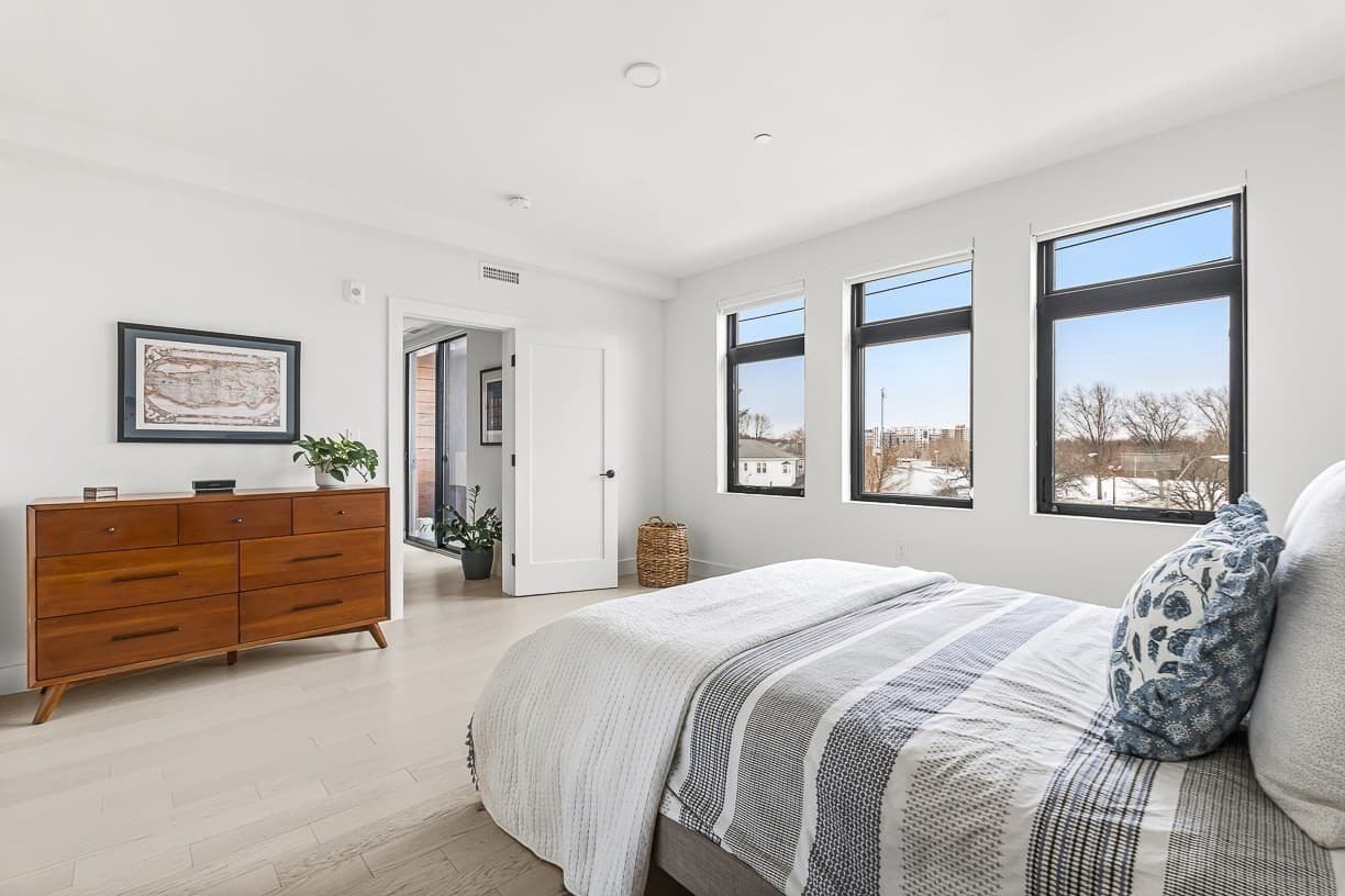 Condominium at 395 Alewife Brook Parkway # 3H, Somerville MA 02144, Somerville, photo 9 of 22