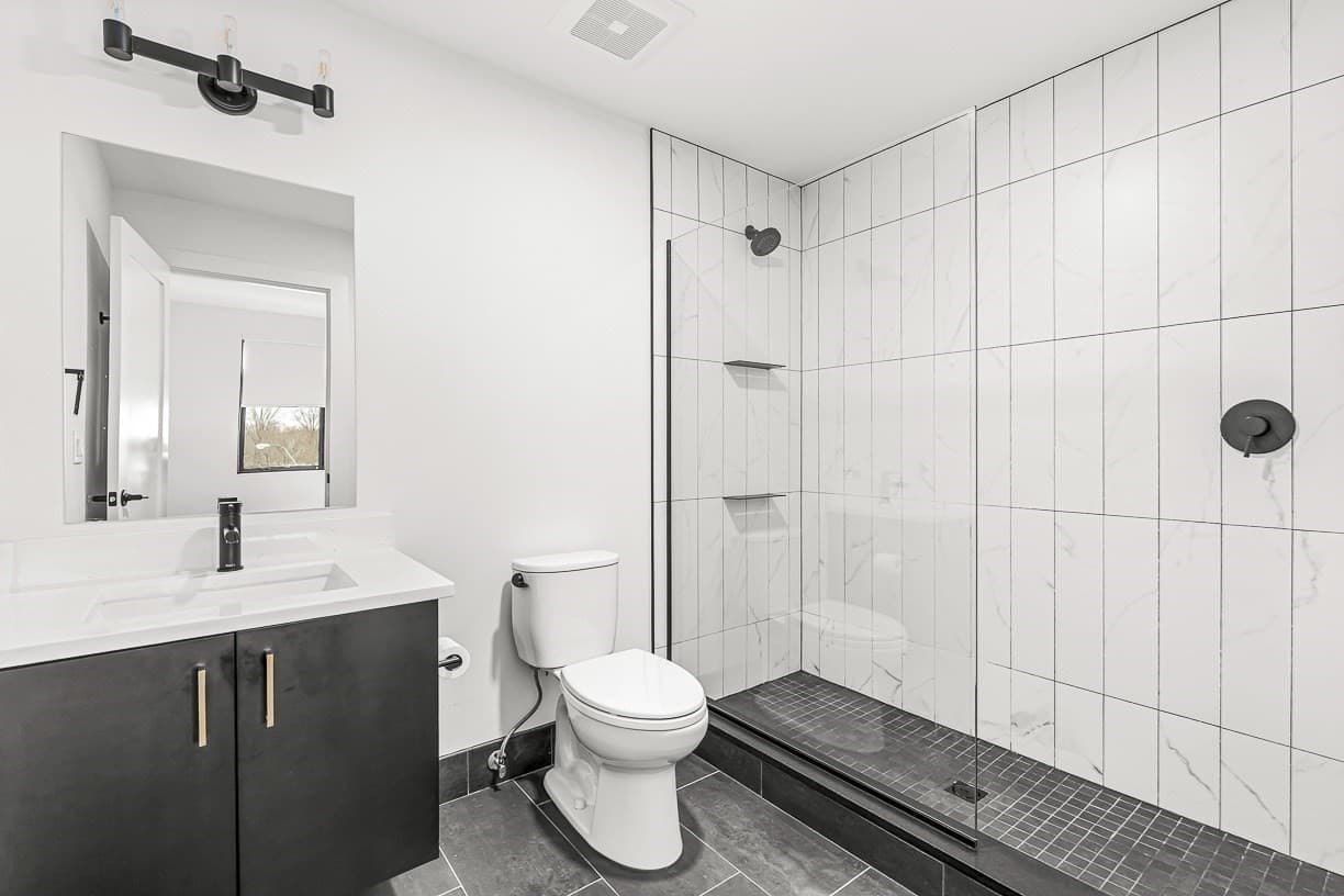Condominium at 395 Alewife Brook Parkway # 3H, Somerville MA 02144, Somerville, photo 10 of 22