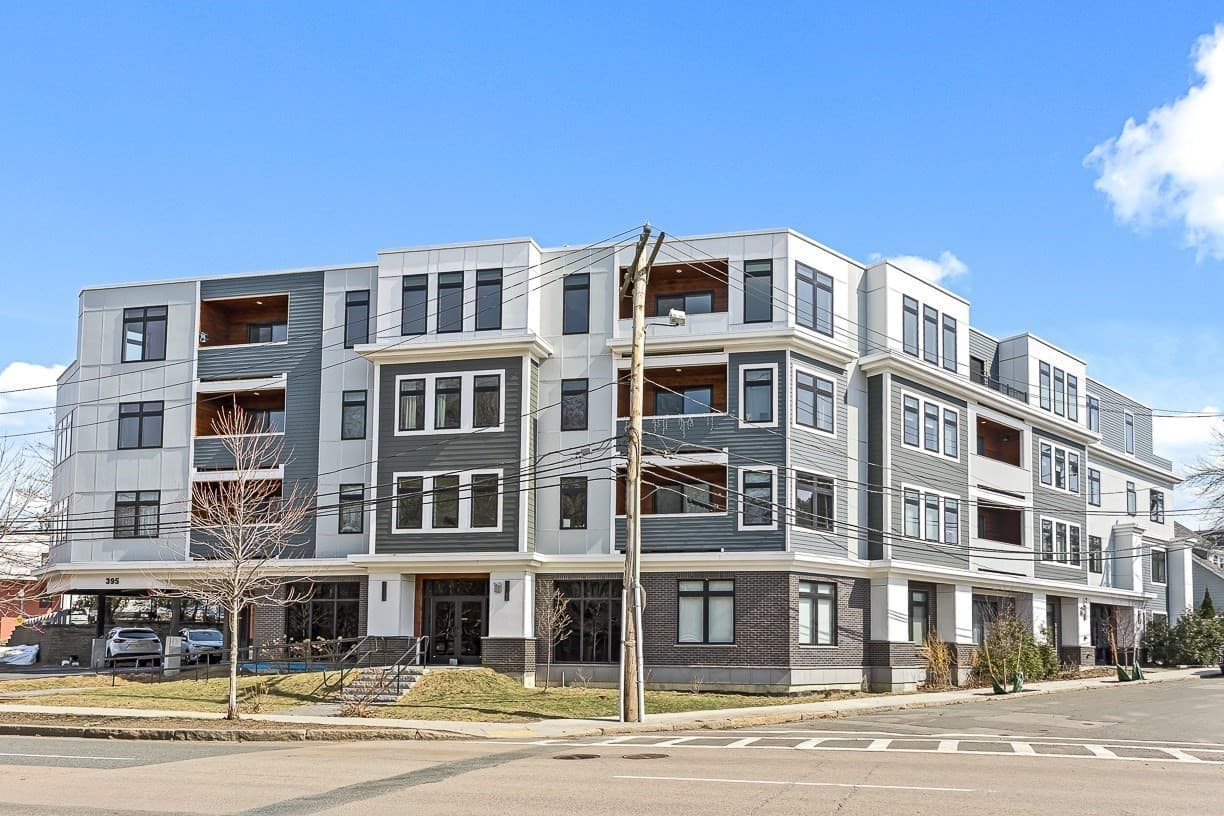 Condominium at 395 Alewife Brook Parkway # 3H, Somerville MA 02144, Somerville, photo 18 of 22