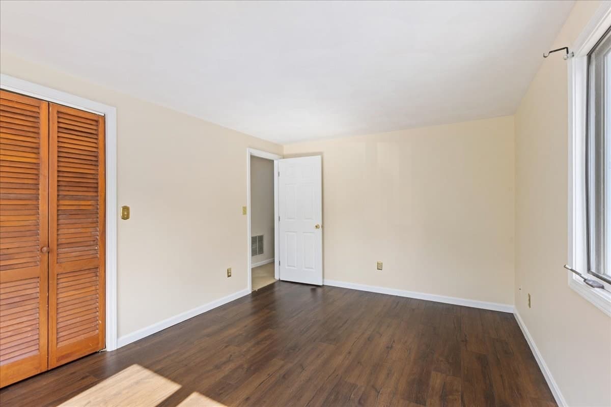 Condex at 14 Jefferey Ln. # 14, Haverhill MA 01832, photo 17 of 30