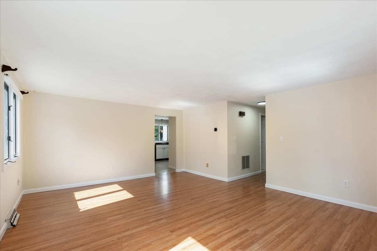 Condex at 14 Jefferey Ln. # 14, Haverhill MA 01832, photo 12 of 30