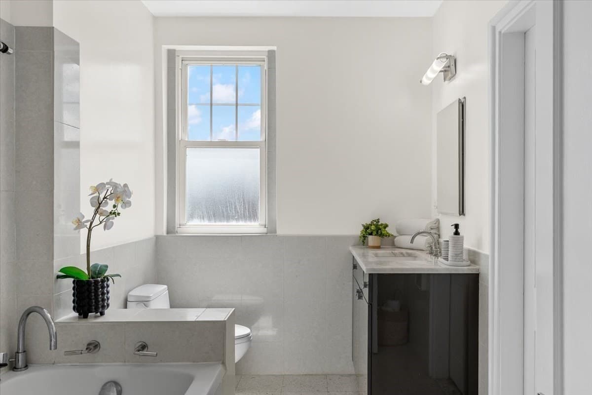 Condominium at 47 Alton Pl # 3, Brookline MA 02446, Brookline, photo 16 of 21