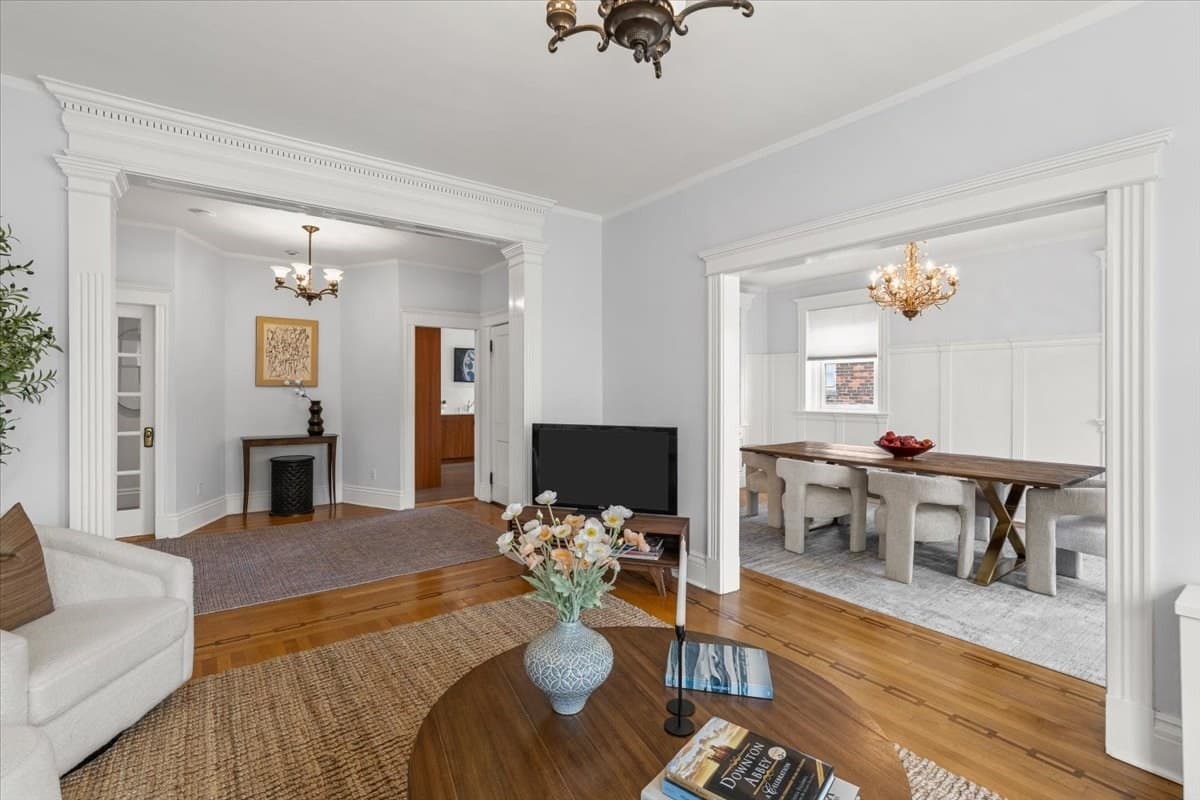 Condominium at 47 Alton Pl # 3, Brookline MA 02446, Brookline, photo 5 of 21