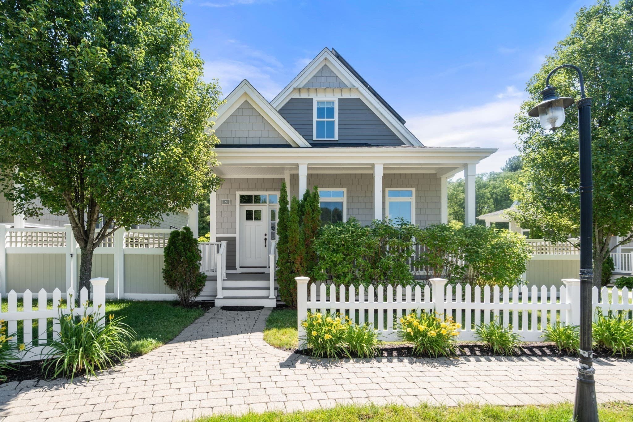 Single Family Residence at 13 Boydes Xing, Norfolk MA 02056, Norfolk, photo 2 of 42