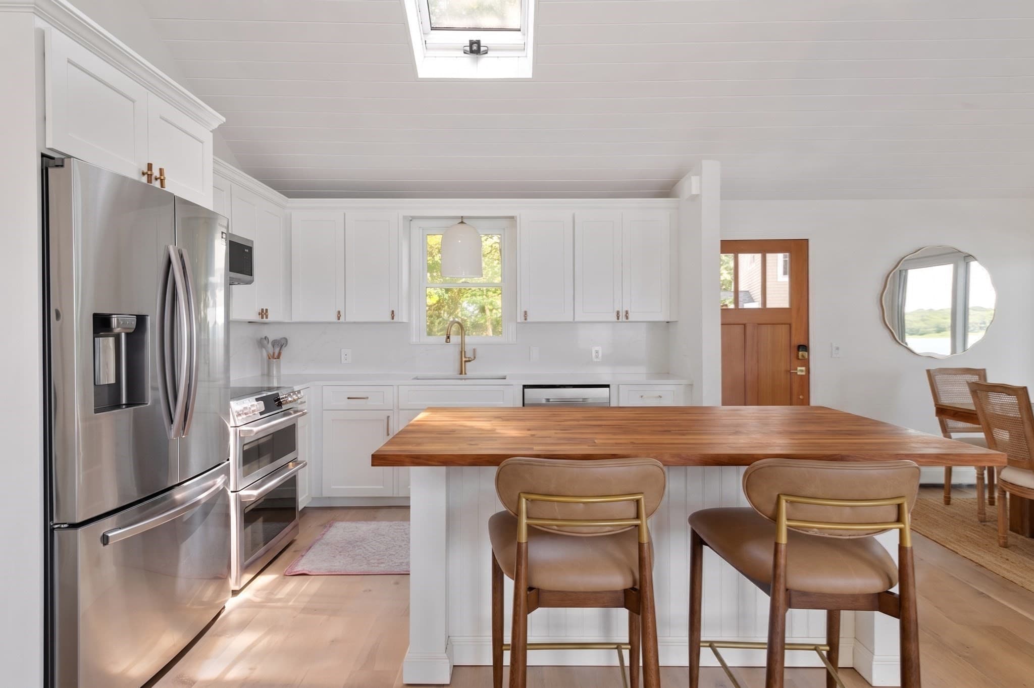 Single Family Residence at 30 Overland Rd, Mashpee MA 02649, Mashpee, photo 4 of 32
