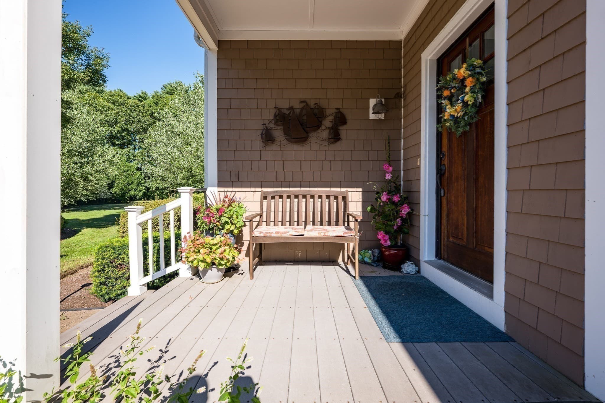 Condominium at 20 Hathaway Pond Circle # 20, Rochester MA 02770, Rochester, photo 3 of 38