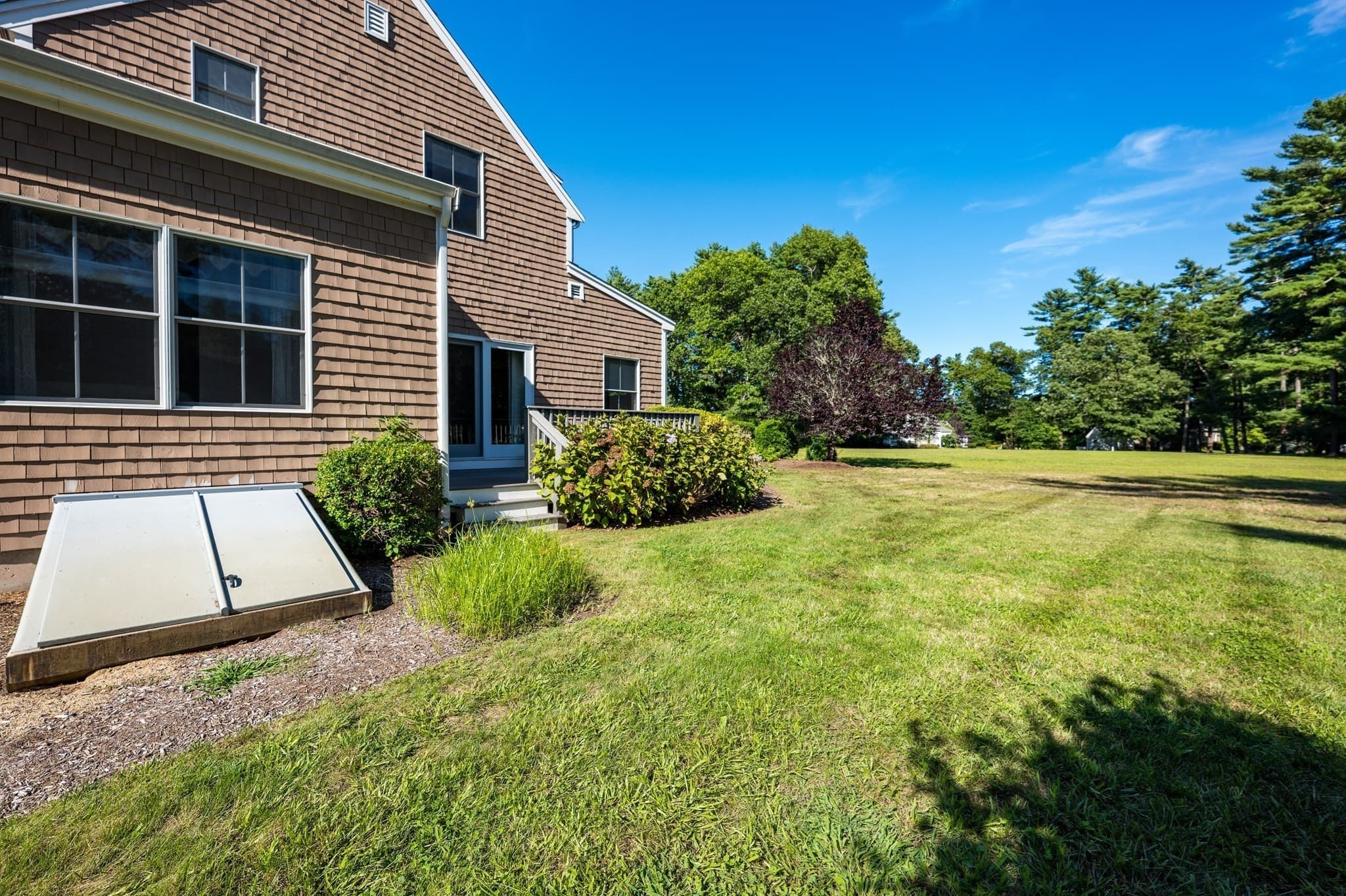 Condominium at 20 Hathaway Pond Circle # 20, Rochester MA 02770, Rochester, photo 5 of 38