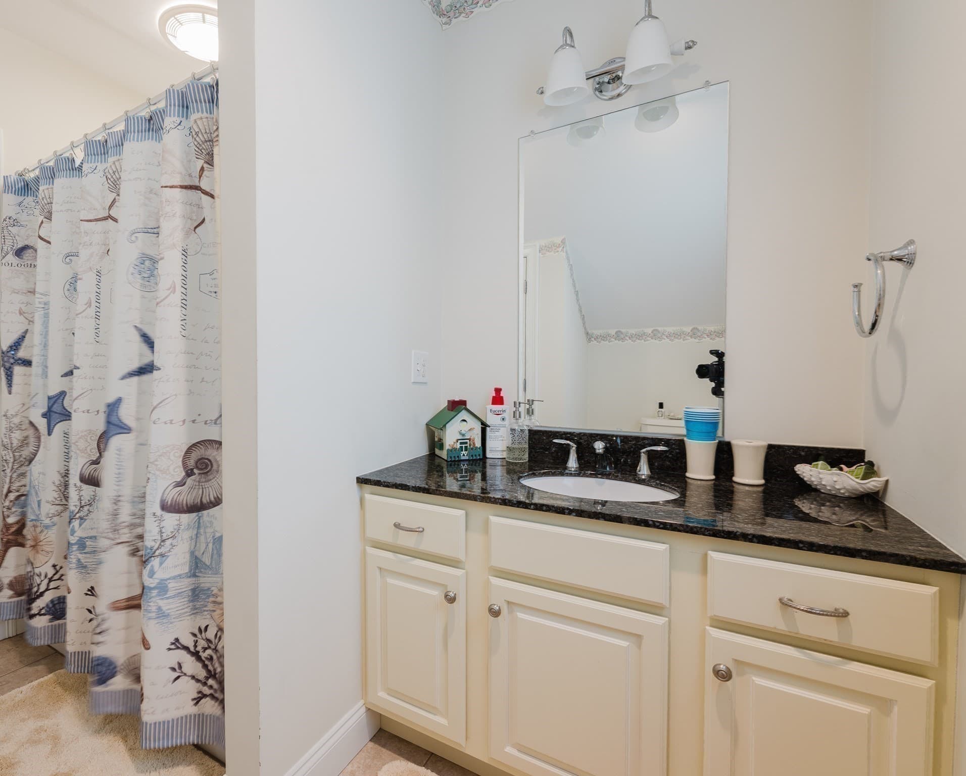 Condominium at 20 Hathaway Pond Circle # 20, Rochester MA 02770, Rochester, photo 24 of 38