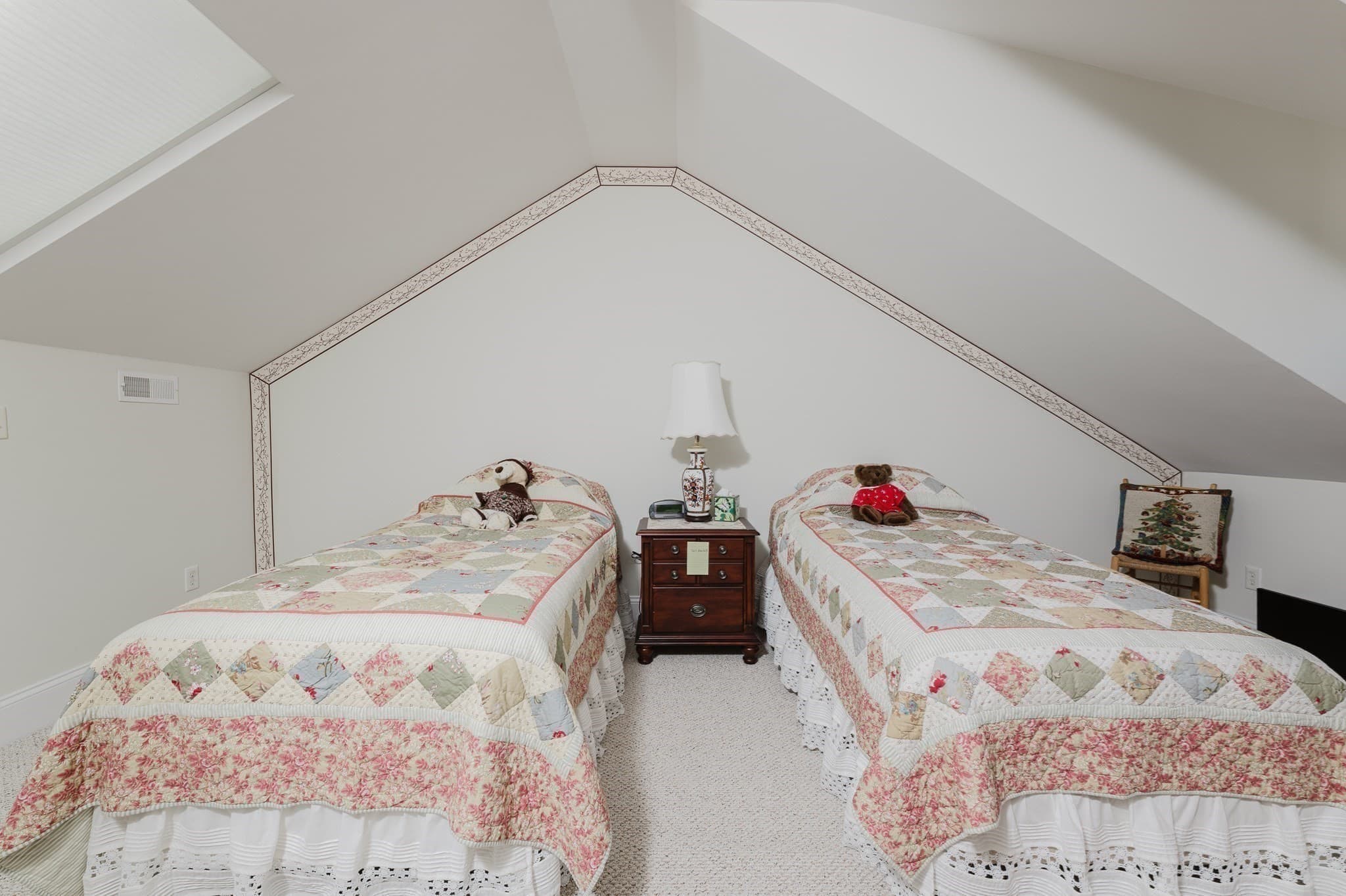 Condominium at 20 Hathaway Pond Circle # 20, Rochester MA 02770, Rochester, photo 19 of 38
