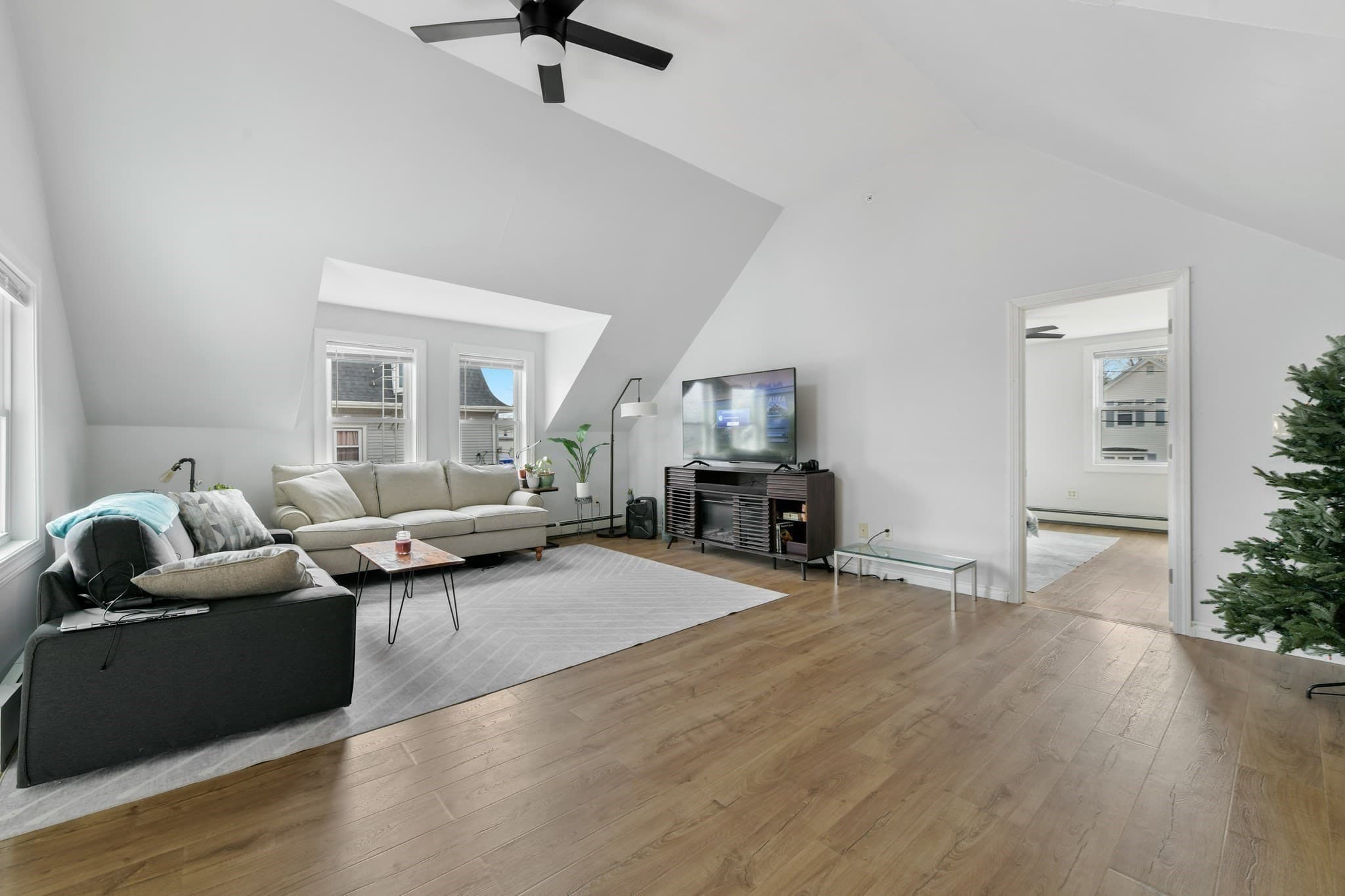 3 Family at 76 Plain St, Taunton MA 02780, Taunton, photo 10 of 28