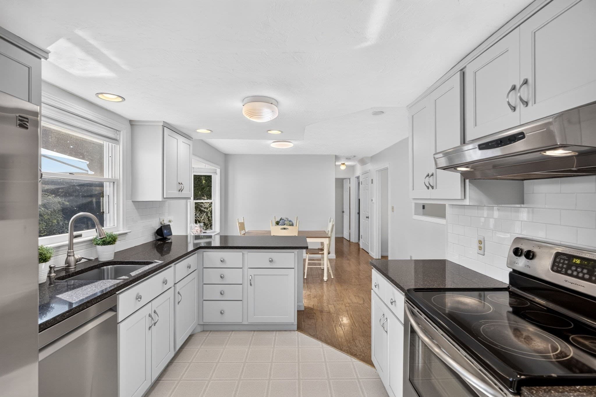 Single Family Residence at 16 Holly Ridge Drive, Sandwich MA 02563, Sandwich, photo 9 of 42